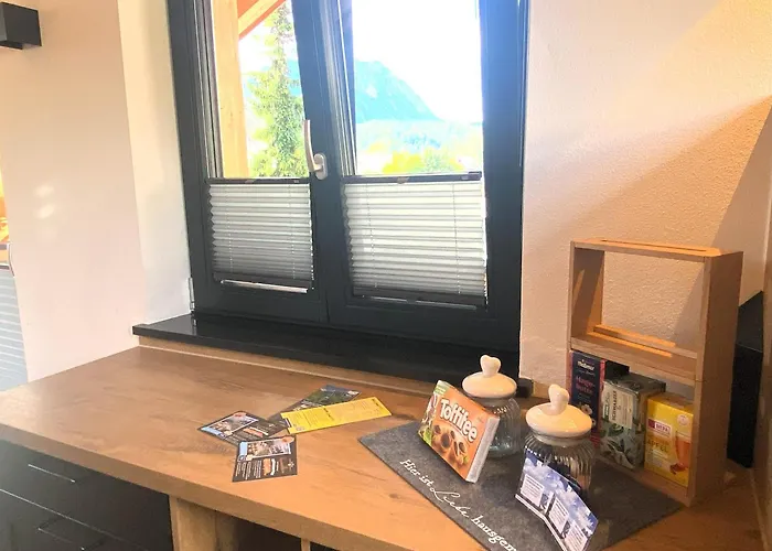 Appartement Leni - Modernes Mit Bergblick - Zentral Gelegen