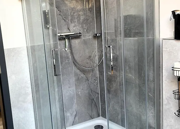 Leni - Modernes Mit Bergblick - Zentral Gelegen *