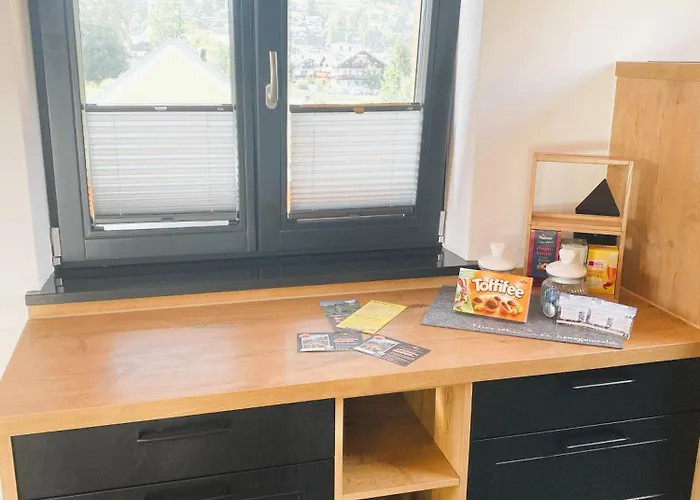 Leni - Modernes Mit Bergblick - Zentral Gelegen Appartement Mittenwald