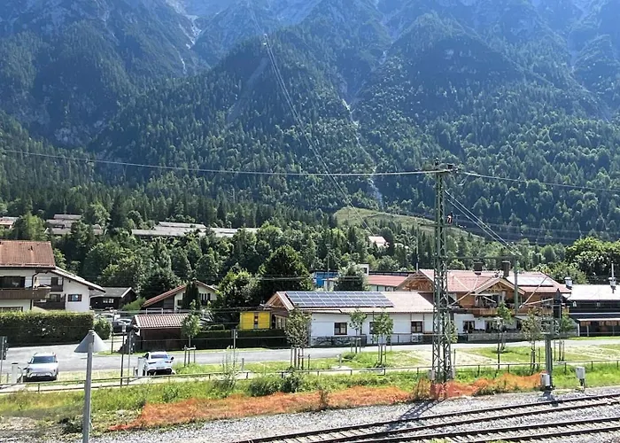 Leni - Modernes Mit Bergblick - Zentral Gelegen Appartement