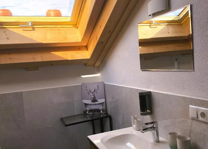 Leni - Modernes Mit Bergblick - Zentral Gelegen Appartement Mittenwald